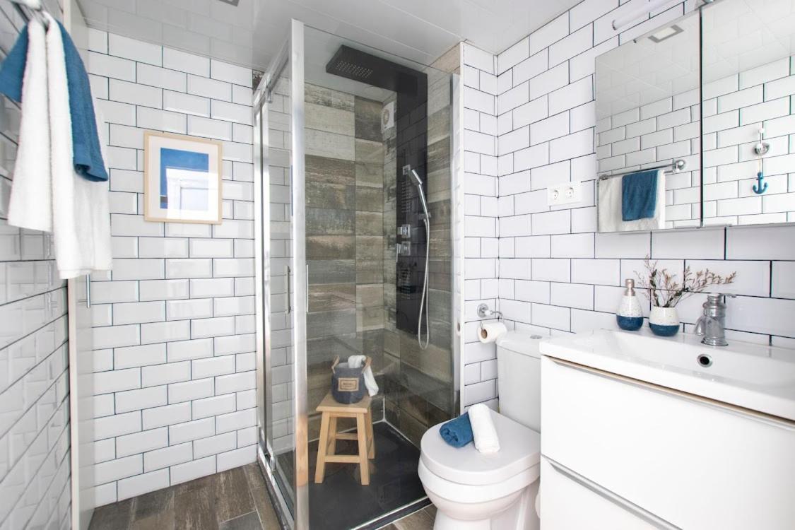 Apartbeach La Brisa Y Frente Playa La Pineda Eksteriør bilde
